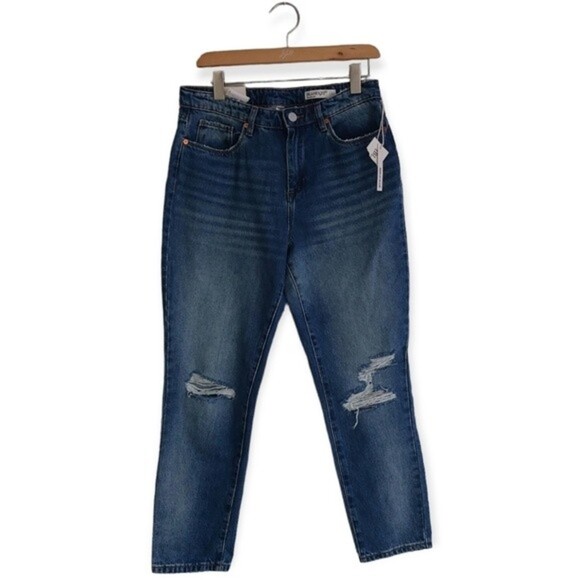 NWT BlankNYC | The Ludlow crop girlfriend size 29  distress 100% organic cotton - Picture 5 of 11